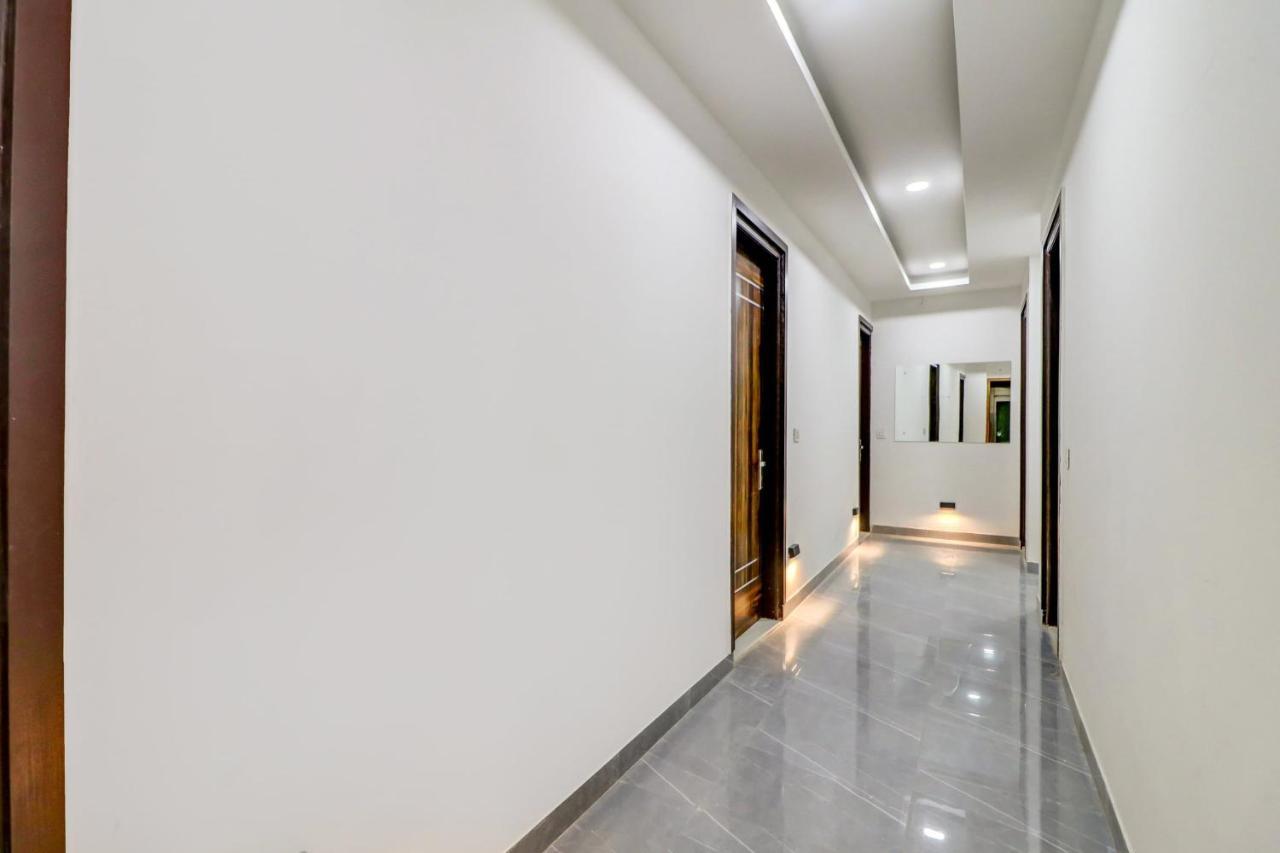 Oyo Flagship 80318 Hotel Sai Plaza Near Indira Gandhi International Airport New Delhi Ngoại thất bức ảnh